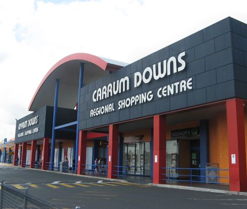 commercial window cleaning carrum-downs-shopping-center