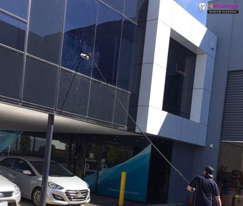 commercial-window-cleaning-keysborough-clearpond