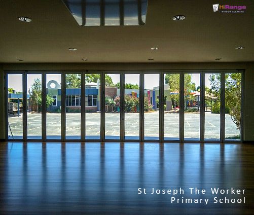 commercial-window-cleaning-reservoir-at-st-joseph-the-worker-primary-school